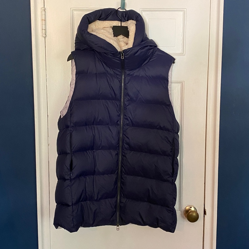 Carve Designs Sherpa Lined Goose down hooded vest